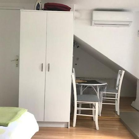 Skenderi Apartment Studio Crikvenica Buitenkant foto